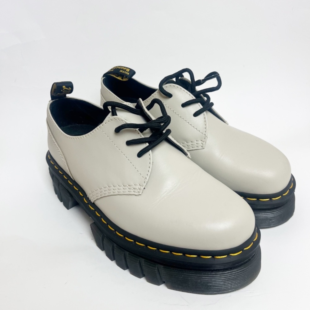 Dr. Martens Audrick 3 Eye Platform Oxford shoes Size 9